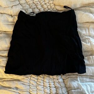 Aritzia Sunday Best Sz 8 Black Mini Skirt